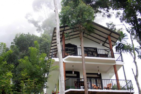 Гостиница Hill Forest Cottage  Элла